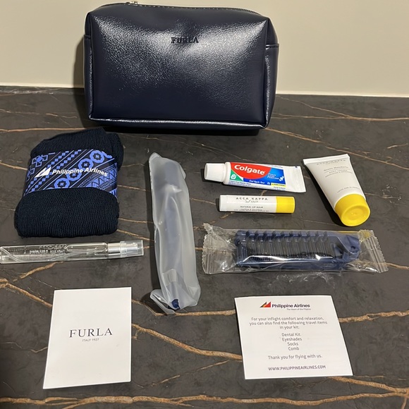 FURLA Toiletry Bag - Philippine Airlines Travel Amenity Kit - Picture 5 of 12
